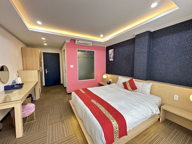 Capital O 1177 Saigon Sweet Hotel