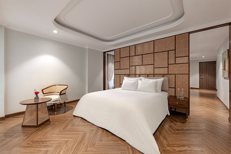 Hotel La Siesta Classic Hang Thung