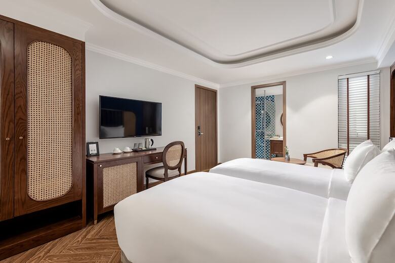 Hotel La Siesta Classic Hang Thung