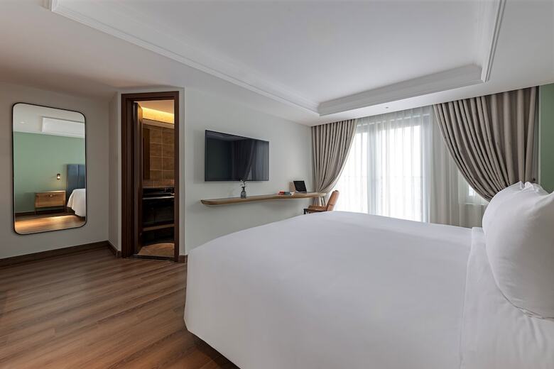 Hotel La Siesta Classic Hang Thung