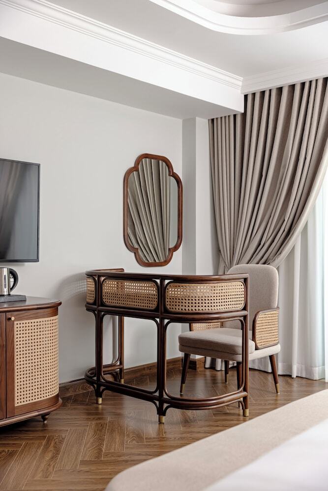 Hotel La Siesta Classic Hang Thung