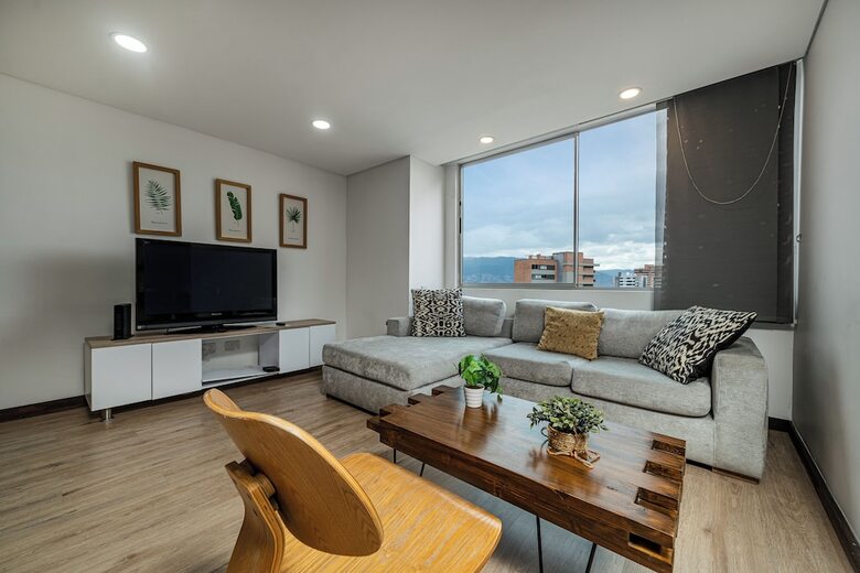 Apartamentos Poblado Alejandr�a By Housy Host