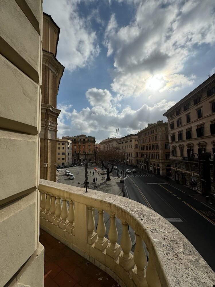 Bed & Breakfast Inn Rome Rooms & Suites