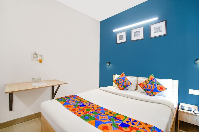 Fabhotel Silverkey