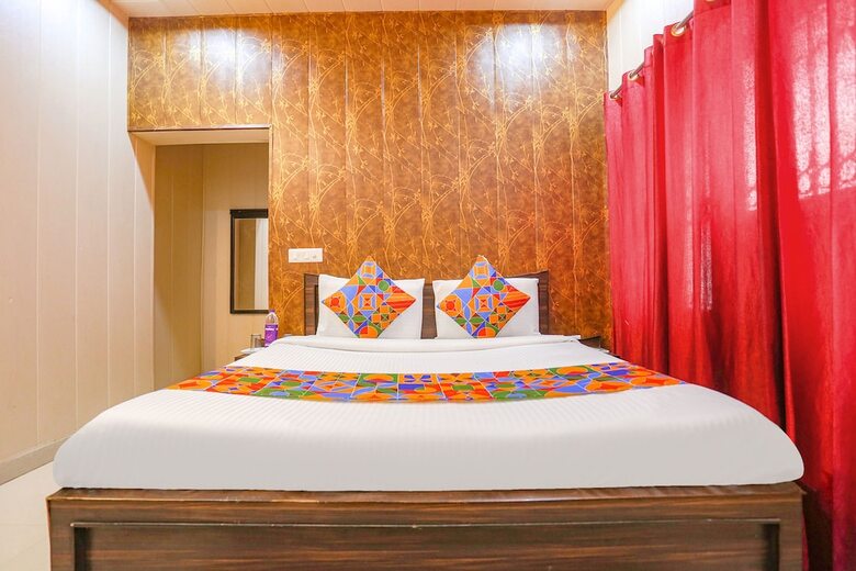 Fabhotel Limewood