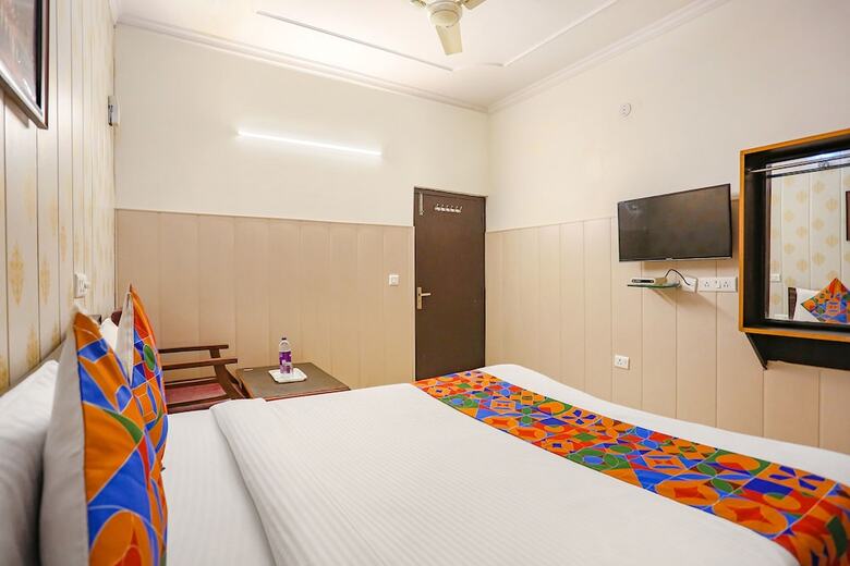 Fabhotel Limewood