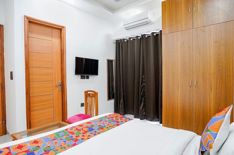 Fabhotel Sunrise Sector 56