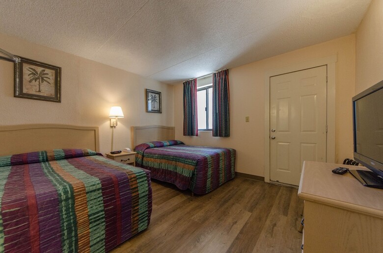 Royal Hawaiian Motel