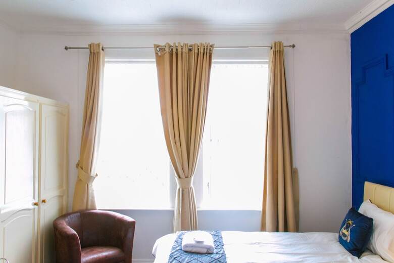 Hotel Mayfield Apartments
