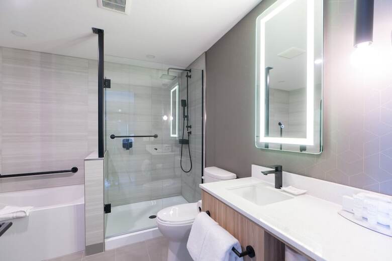 Sandman Signature Dartmouth Hotel & Suites