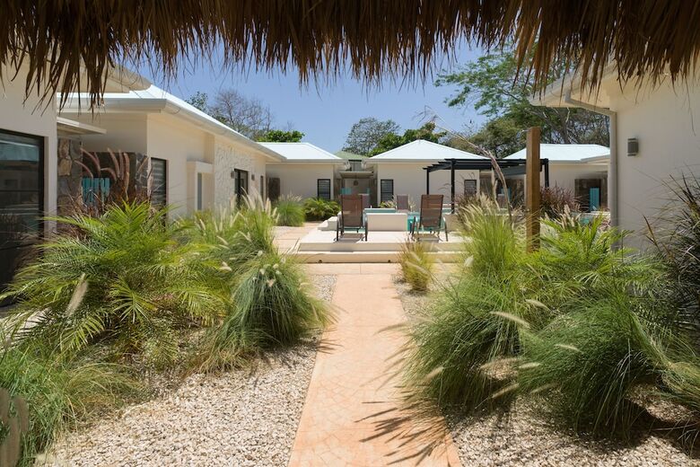Villas Vr Beachwalk Avellanas
