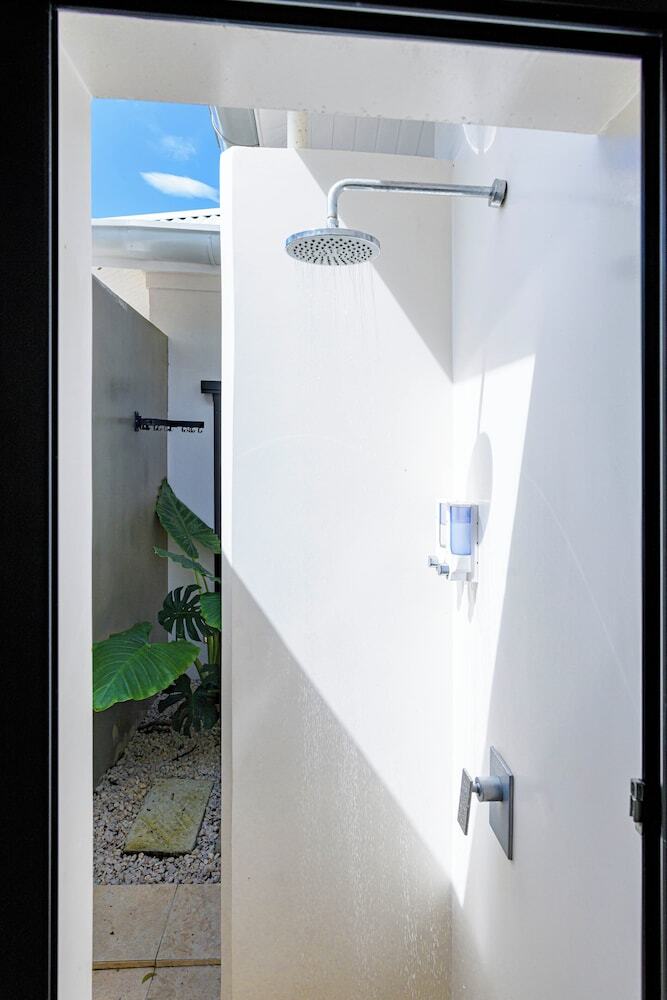 Villas Vr Beachwalk Avellanas
