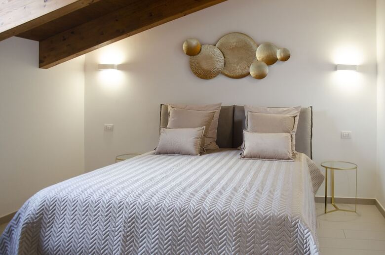 Donna Elena Rooms