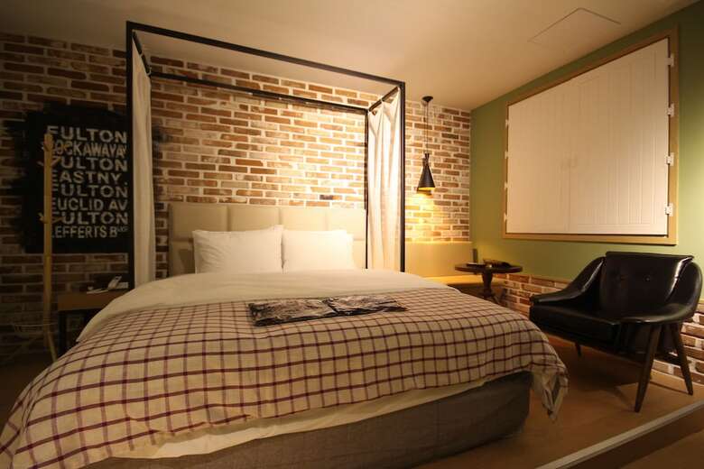 25 Hours Hotel