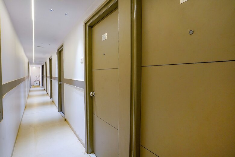 Hotel Fabexpress New Deepak