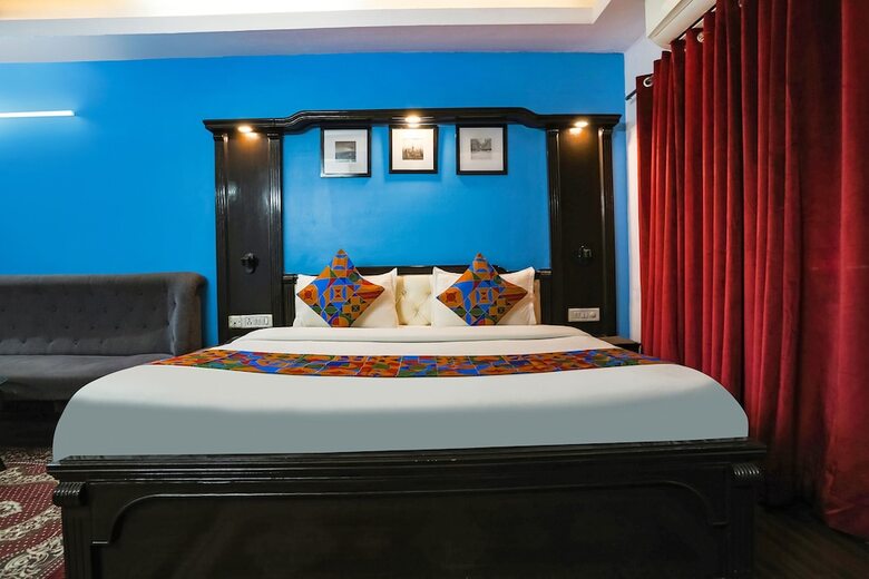 Fabhotel Veetara