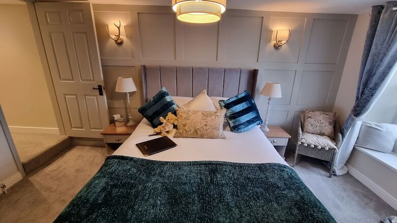 Bed & Breakfast Castle Keep Tea Room