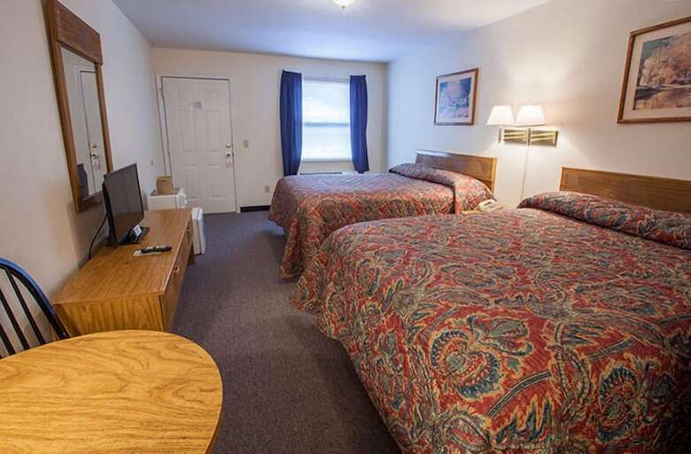 Hotel Maggie Valley Creekside Lodge