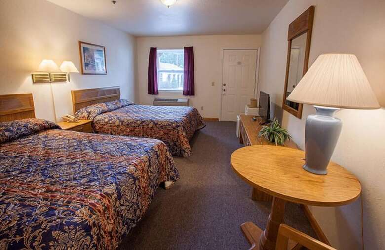Hotel Maggie Valley Creekside Lodge