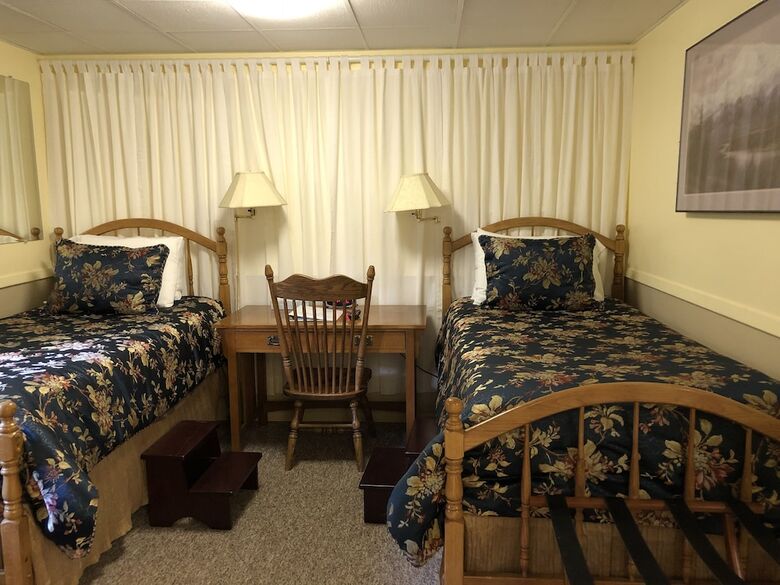 Deal's Bed & Breakfast Inn