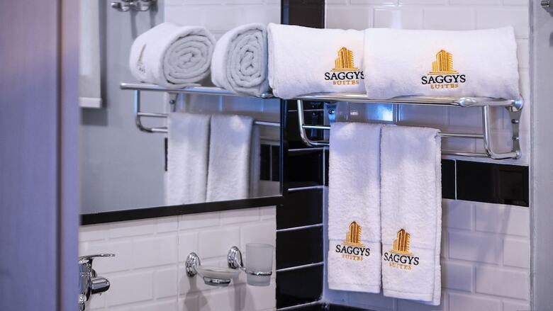 Saggys Suites Hotel & Spa