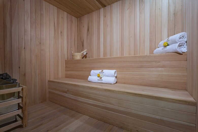 Saggys Suites Hotel & Spa