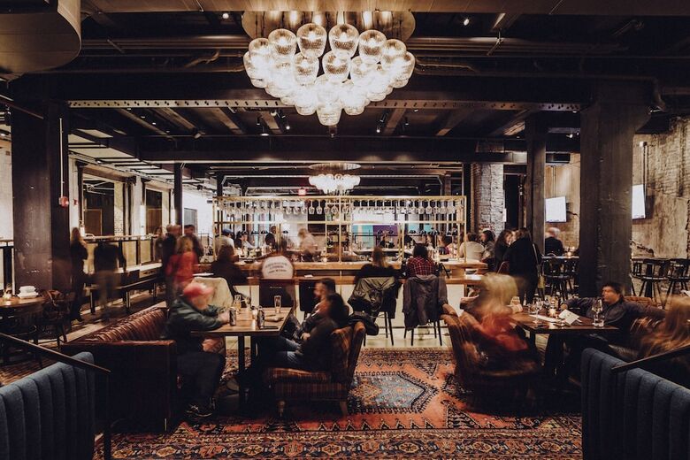 Crossroads Hotel