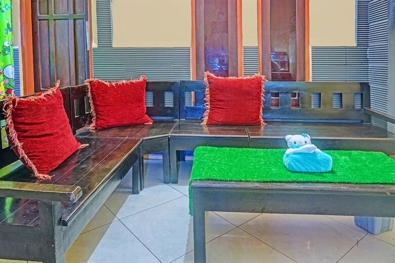 Hotel Oyo 91588 Ananda Guest House Batu
