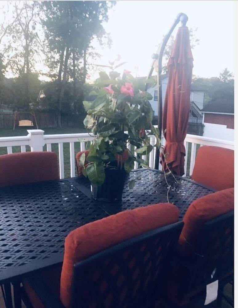 Naomi Bed & Breakfast