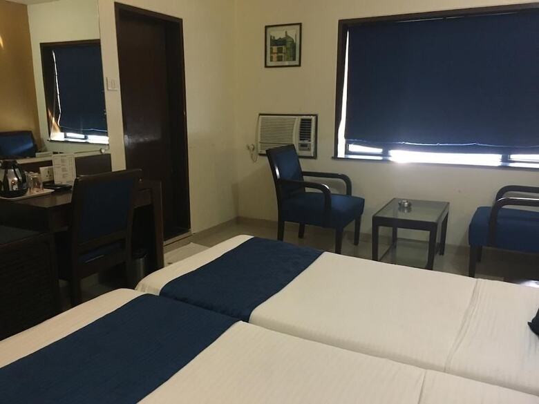 Hotel Room Maangta 213 - Juhu