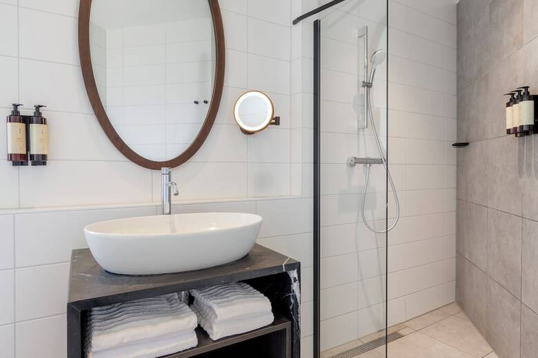Corendon Amsterdam Schiphol Airport, A Tribute Portfolio Hotel