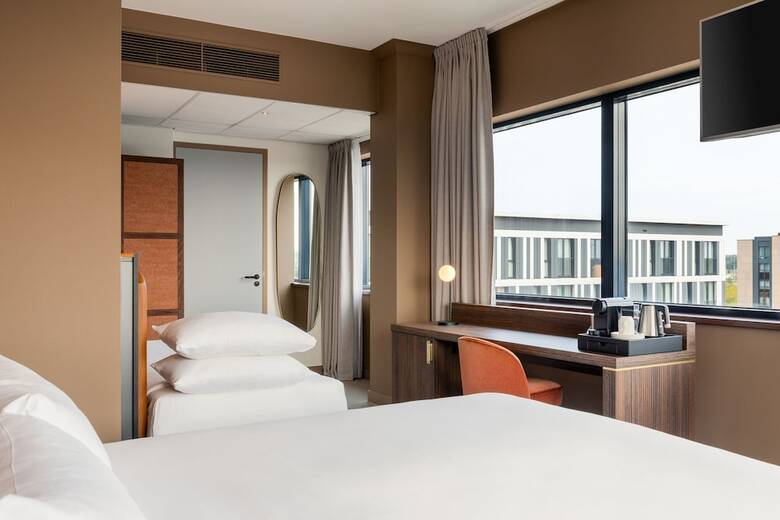 Corendon Amsterdam Schiphol Airport, A Tribute Portfolio Hotel