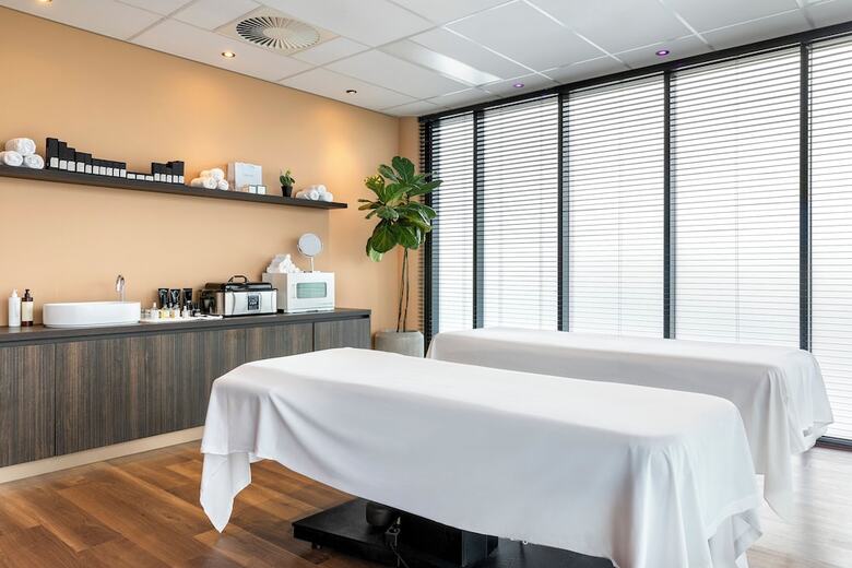 Corendon Amsterdam Schiphol Airport, A Tribute Portfolio Hotel