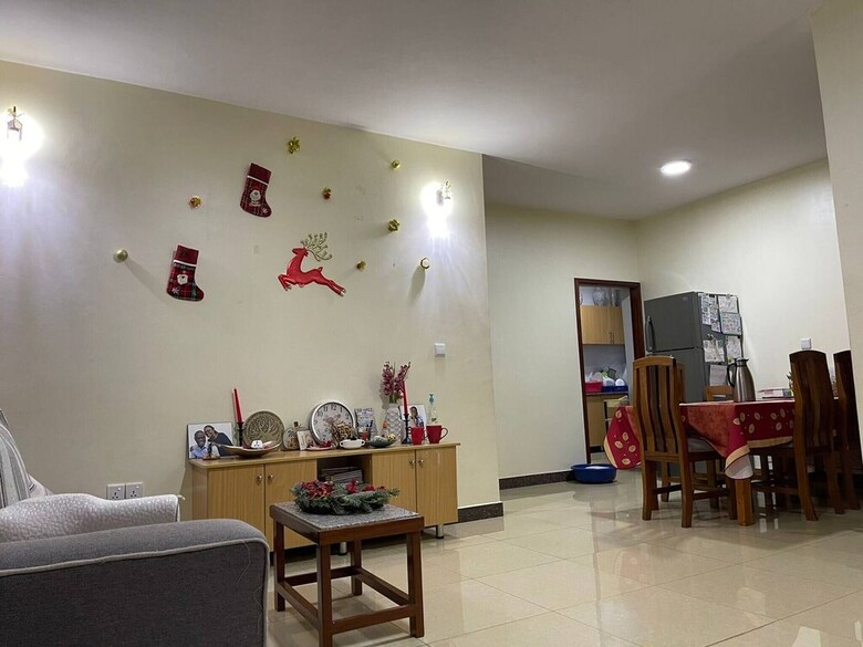 Room-nshuti Spacious Quiet Rm For Short