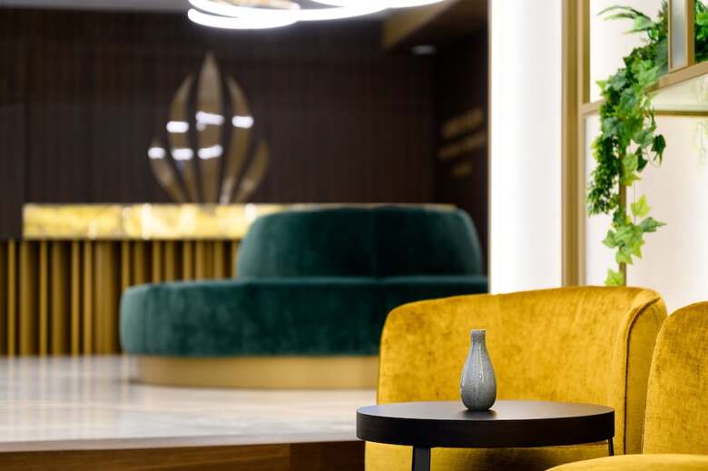 Emerald Hotel