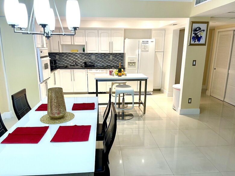 Aparthotel Sunny Isles Beach