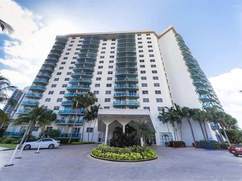 Aparthotel Sunny Isles Beach