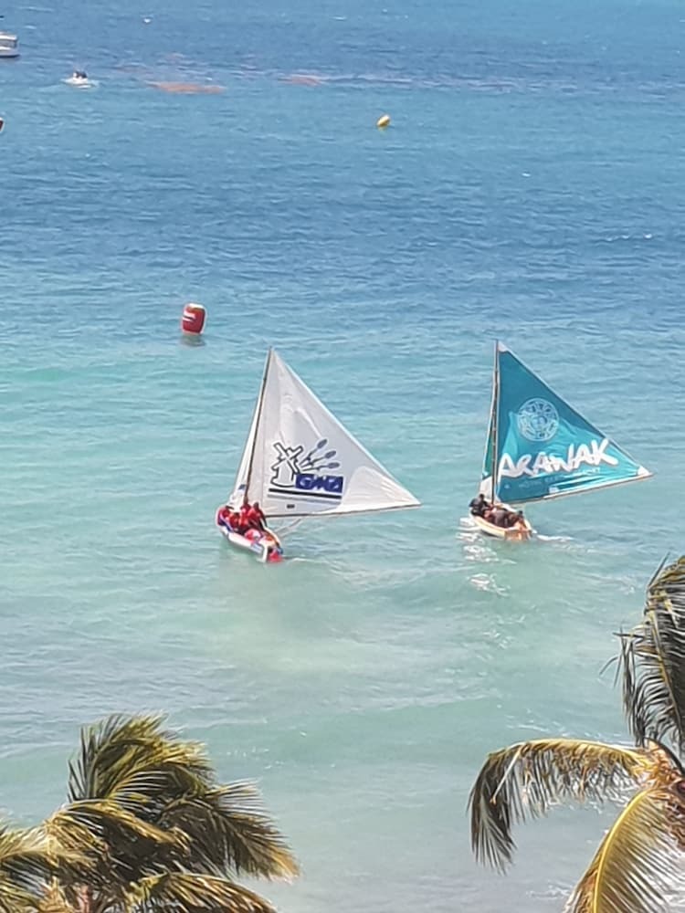 Hotel Arawak Beach Resort