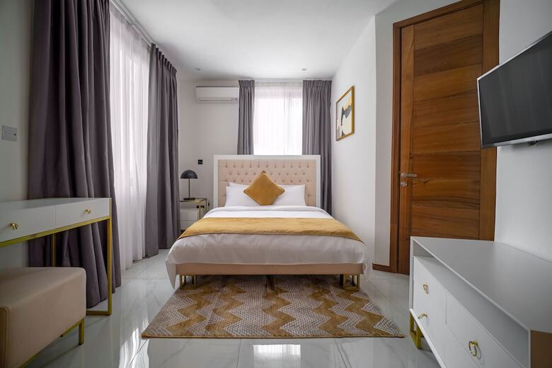 Aparthotel Alexander Palace Hotel Apartment
