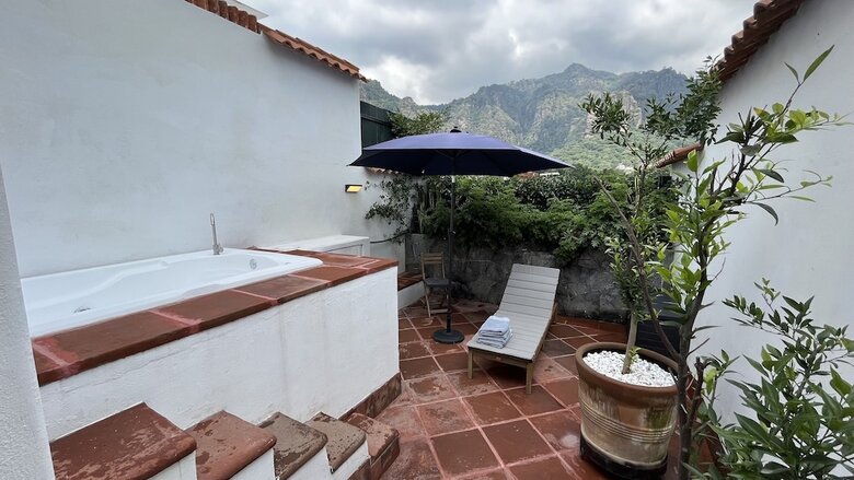 Hotel Y Restaurante El Ciruelo