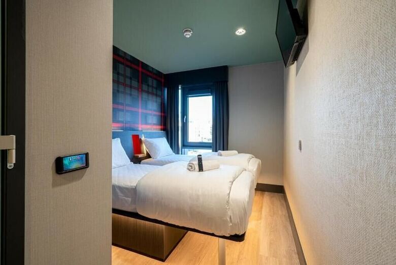 Easyhotel Dublin City Centre