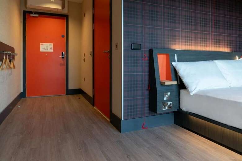 Easyhotel Dublin City Centre