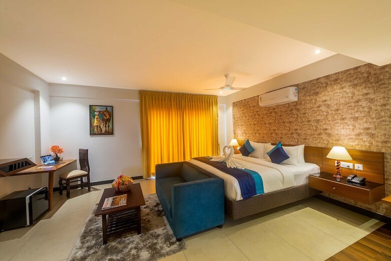Royal Ace Boutique Hotel
