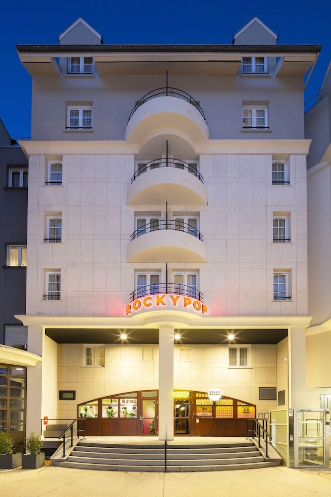 Rockypop Grenoble Hotel
