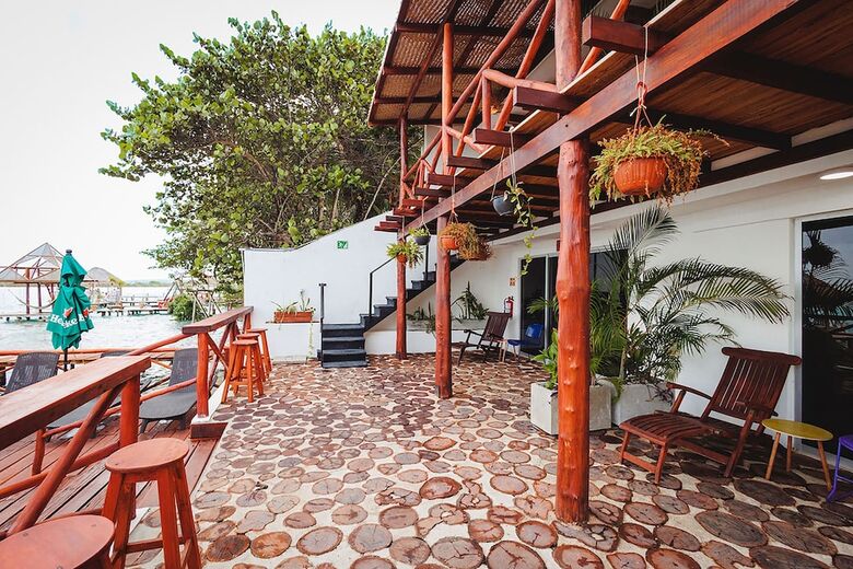 Hotel El B�ho Lagoon Bacalar