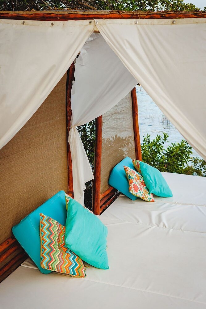 Hotel El B�ho Lagoon Bacalar
