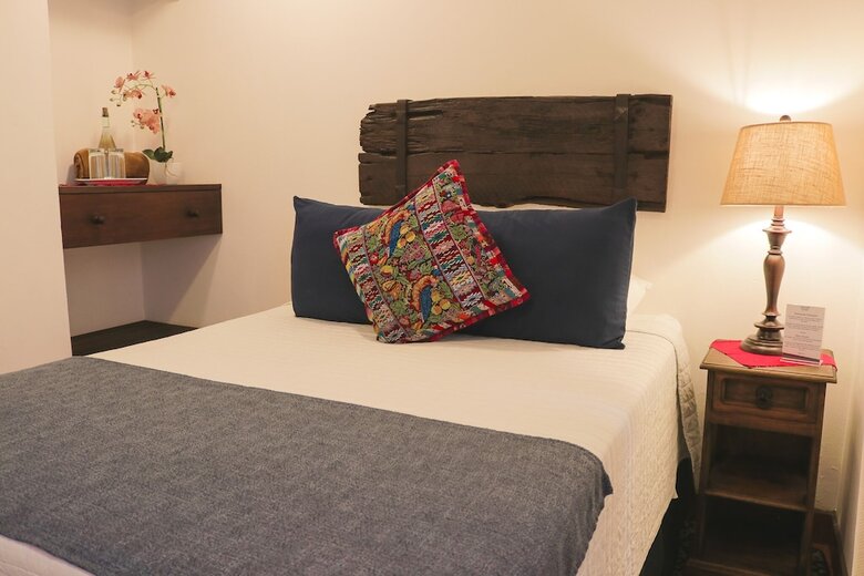 Bed & Breakfast Hotel Posada De La Luna
