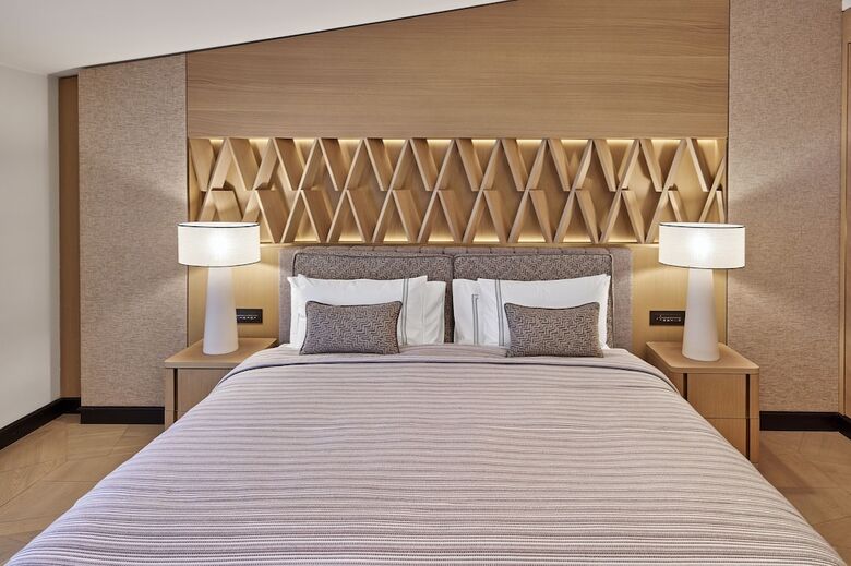 Vakko Hotel And Residence