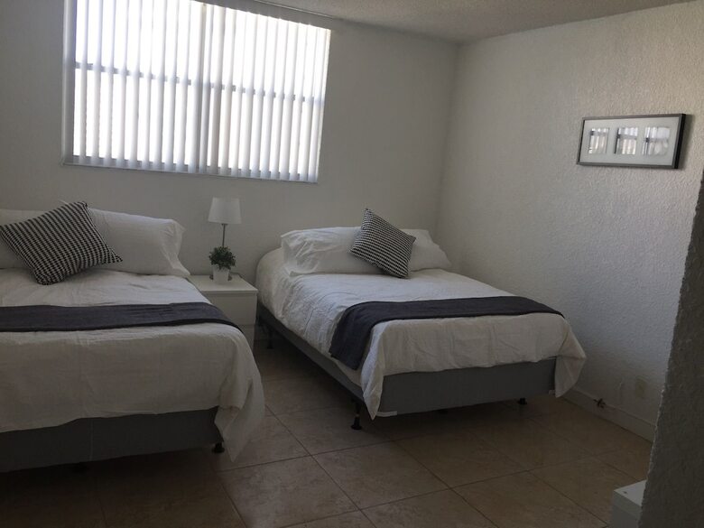 Aparthotel Beach Apartments Hollywood