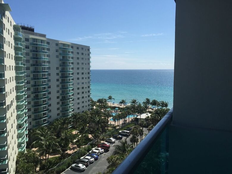Aparthotel Beach Apartments Hollywood